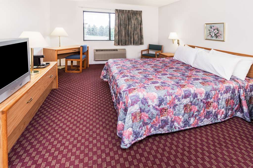 Super 8 By Wyndham Hebron Lowell Area Habitación foto